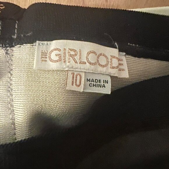 The GIRLCODE - Black Ruched Bandage Mini Skirt - Picture 4 of 4